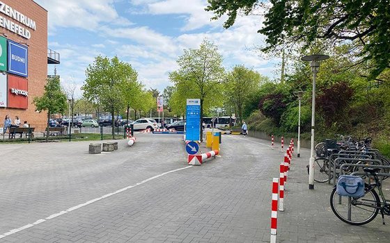 Stadtzentrum Schenefeld Parkplatz P99-1