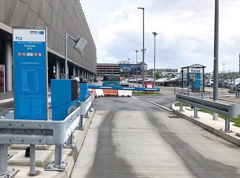 P12 Flughafen Stuttgart-1