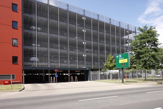 Düsseldorf Flughafen P5-1