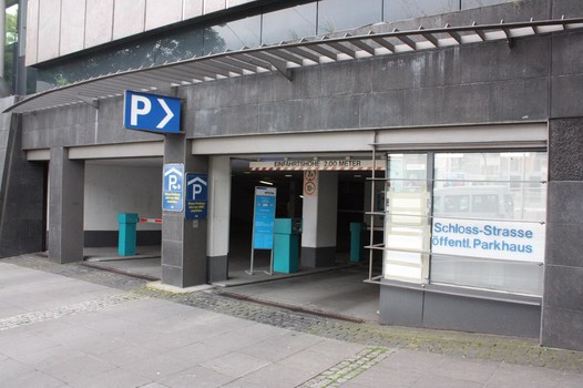 Schlossstraße-1