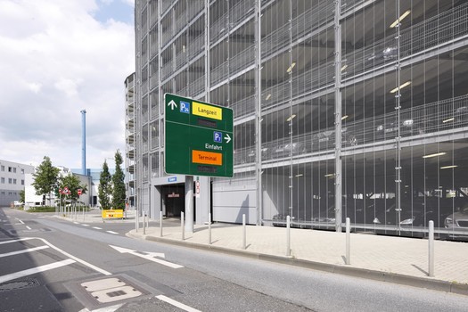 Düsseldorf Flughafen P7-1