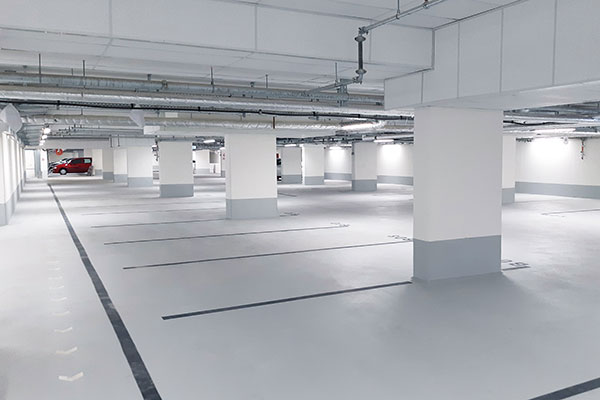 DB Zentrale Frankfurt Hauptbahnhof - Parkhaus-Ansicht 2