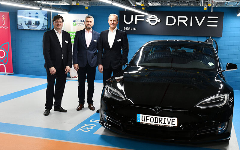 Neue urbane Mobilität: APCOA, innogy und UFODRIVE starten Mobilitätskooperation